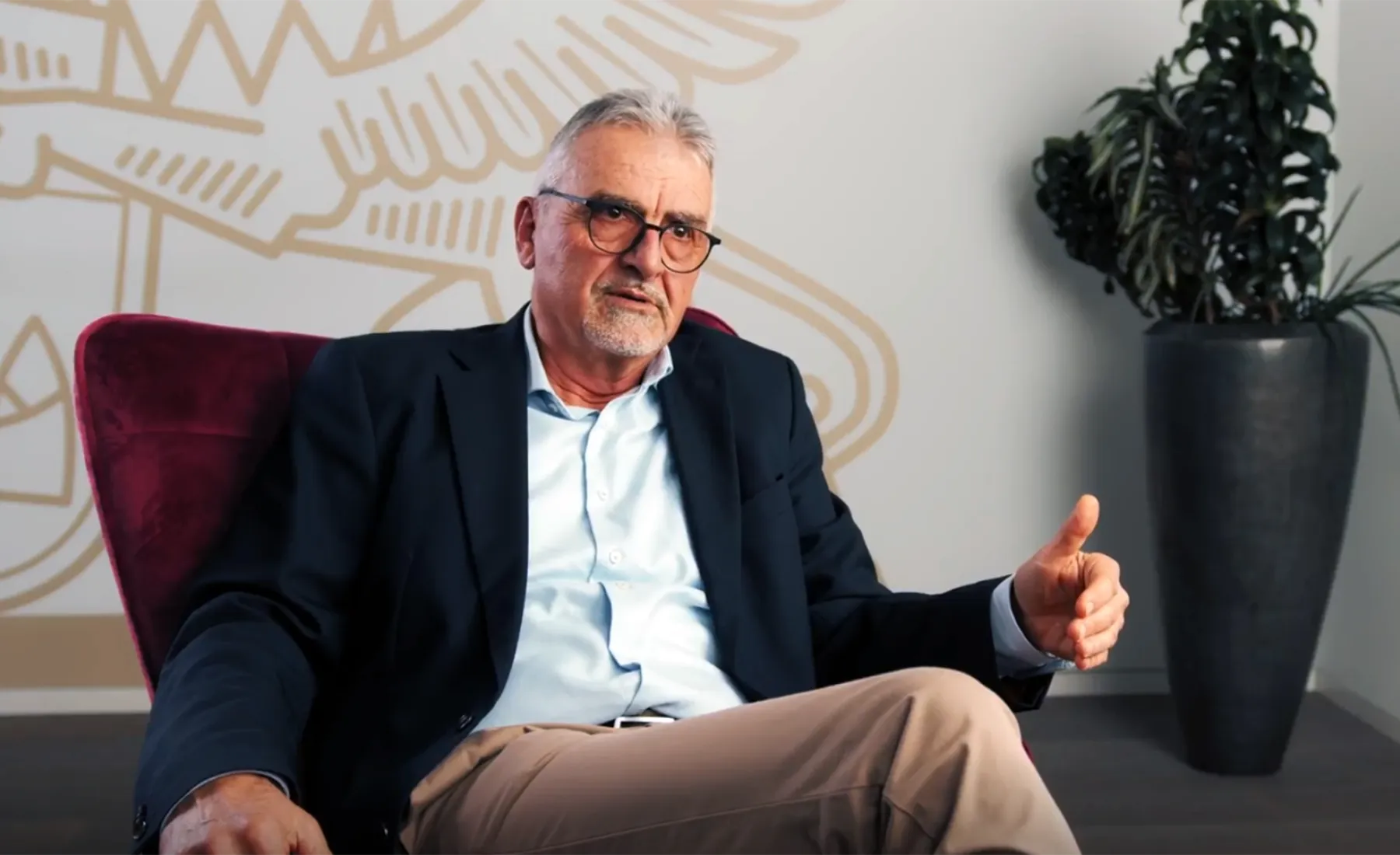 Dr. Hans-Jörg Gebhard