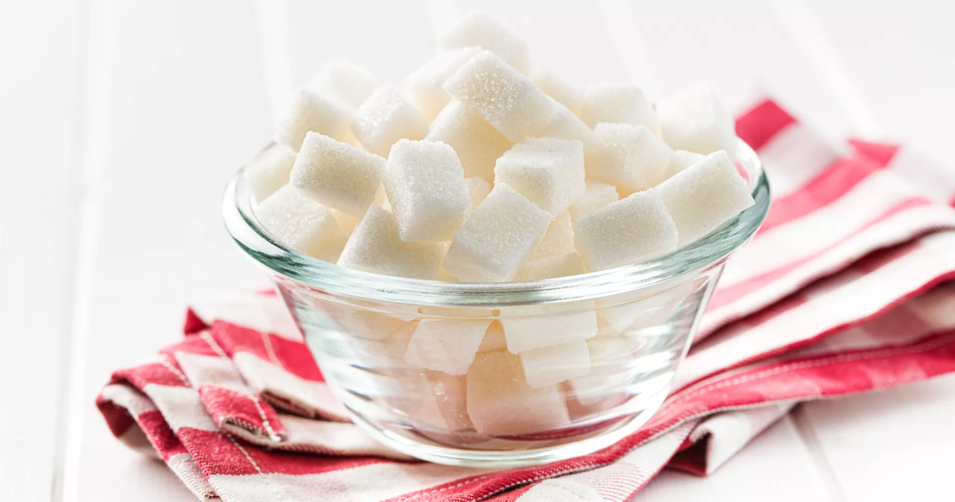 Bowl with sugar cubes