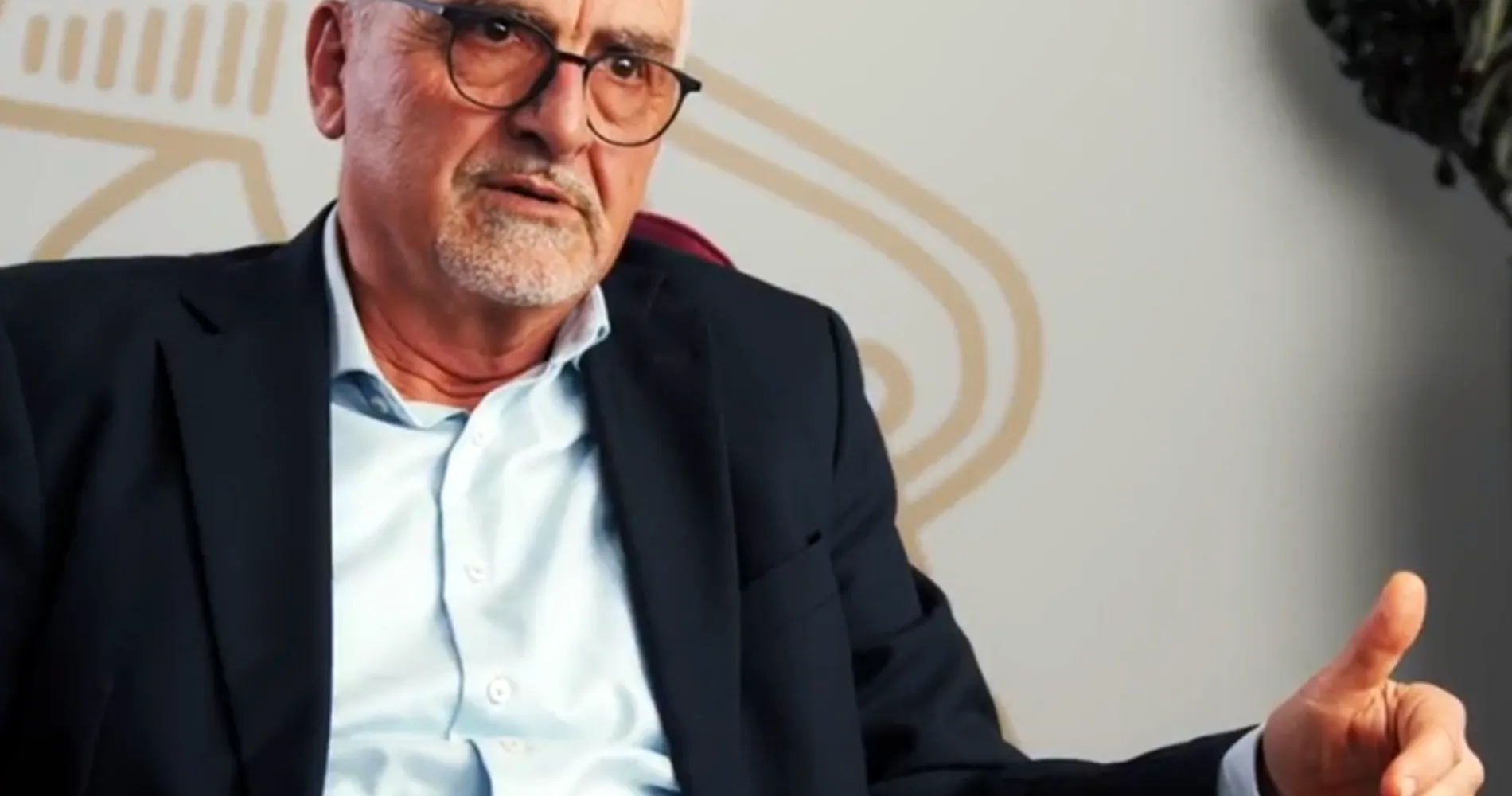 Dr. Hans-Jörg Gebhard