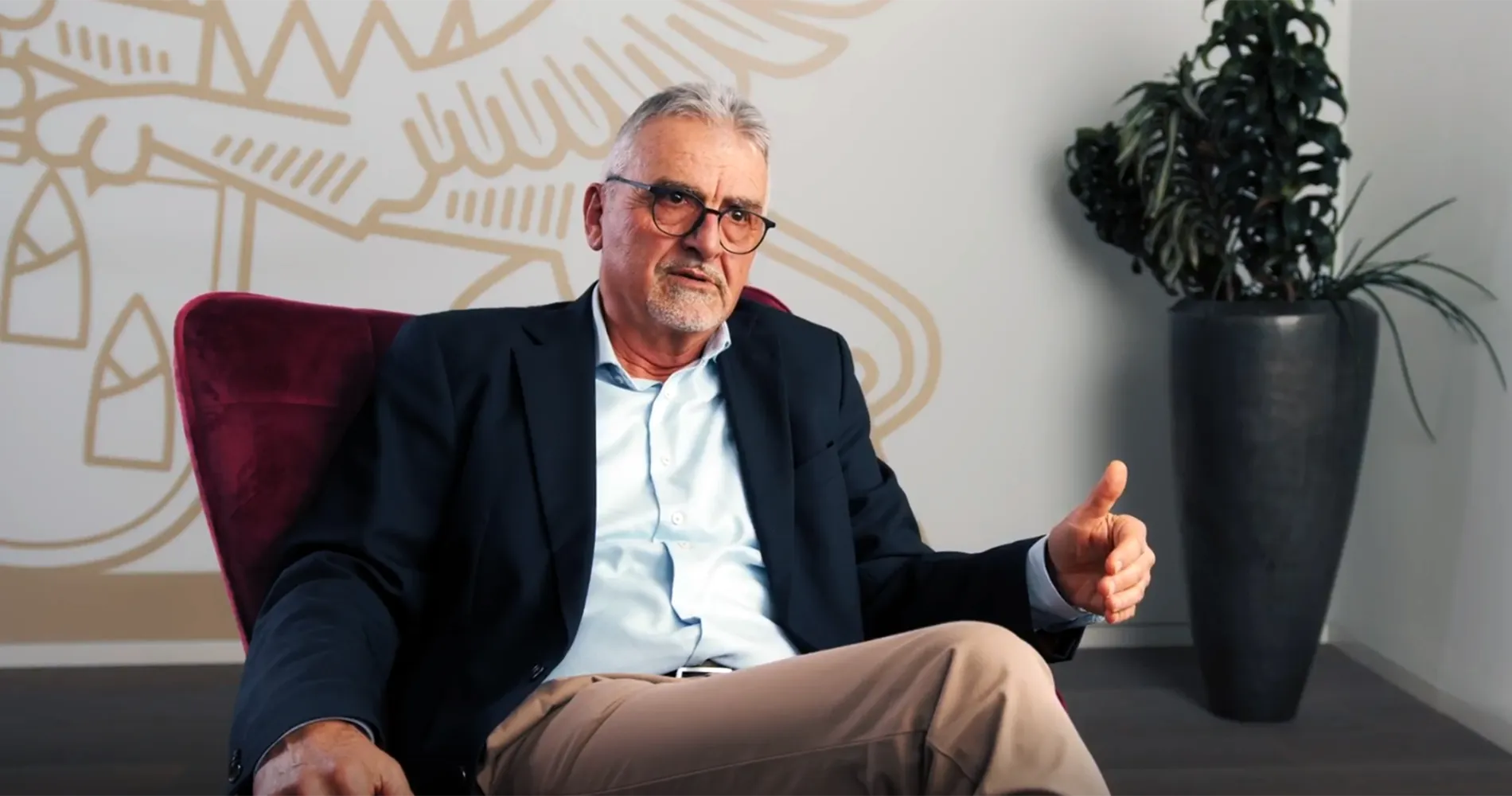 Dr. Hans-Jörg Gebhard